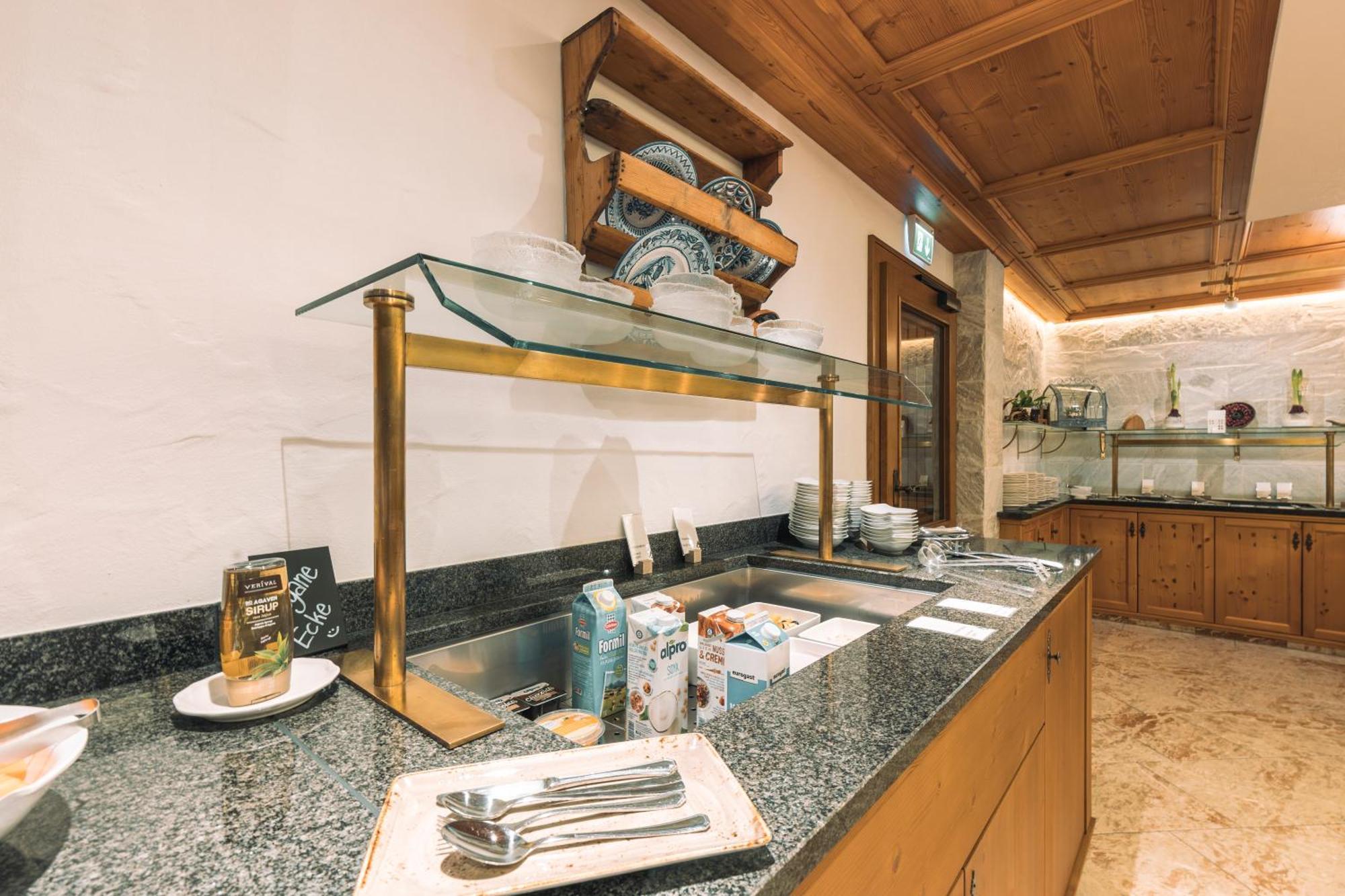 Hotel Olympia Ischgl Buitenkant foto